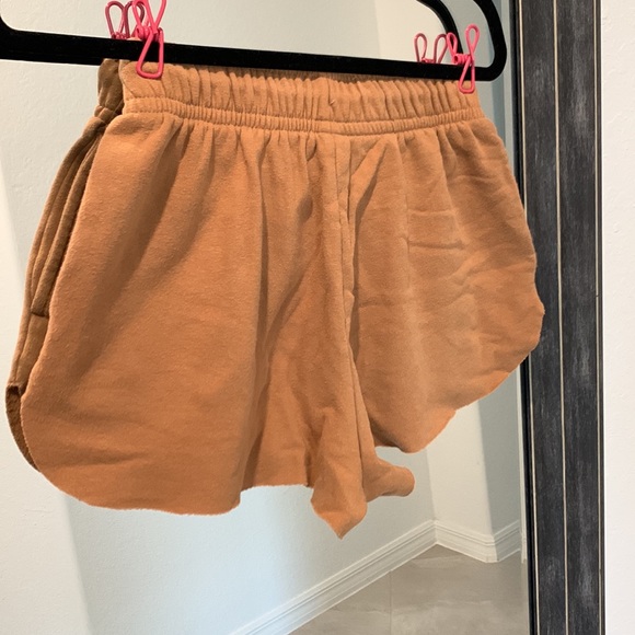 wild fable mustard/tan dolphin shorts - Picture 4 of 4
